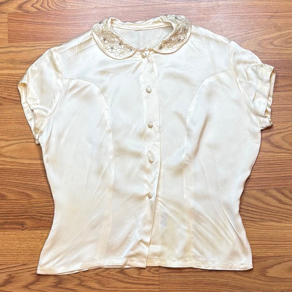 Vintage 1940s Satin Blouse Womens M Embellished Peter Pan Collar Beaded Ivory